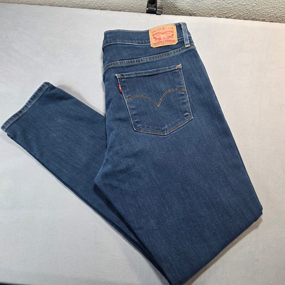 Levis 311 Shaping Skinny Jeans Womens 32 Dark Wash Blue Denim Mid Rise Pants